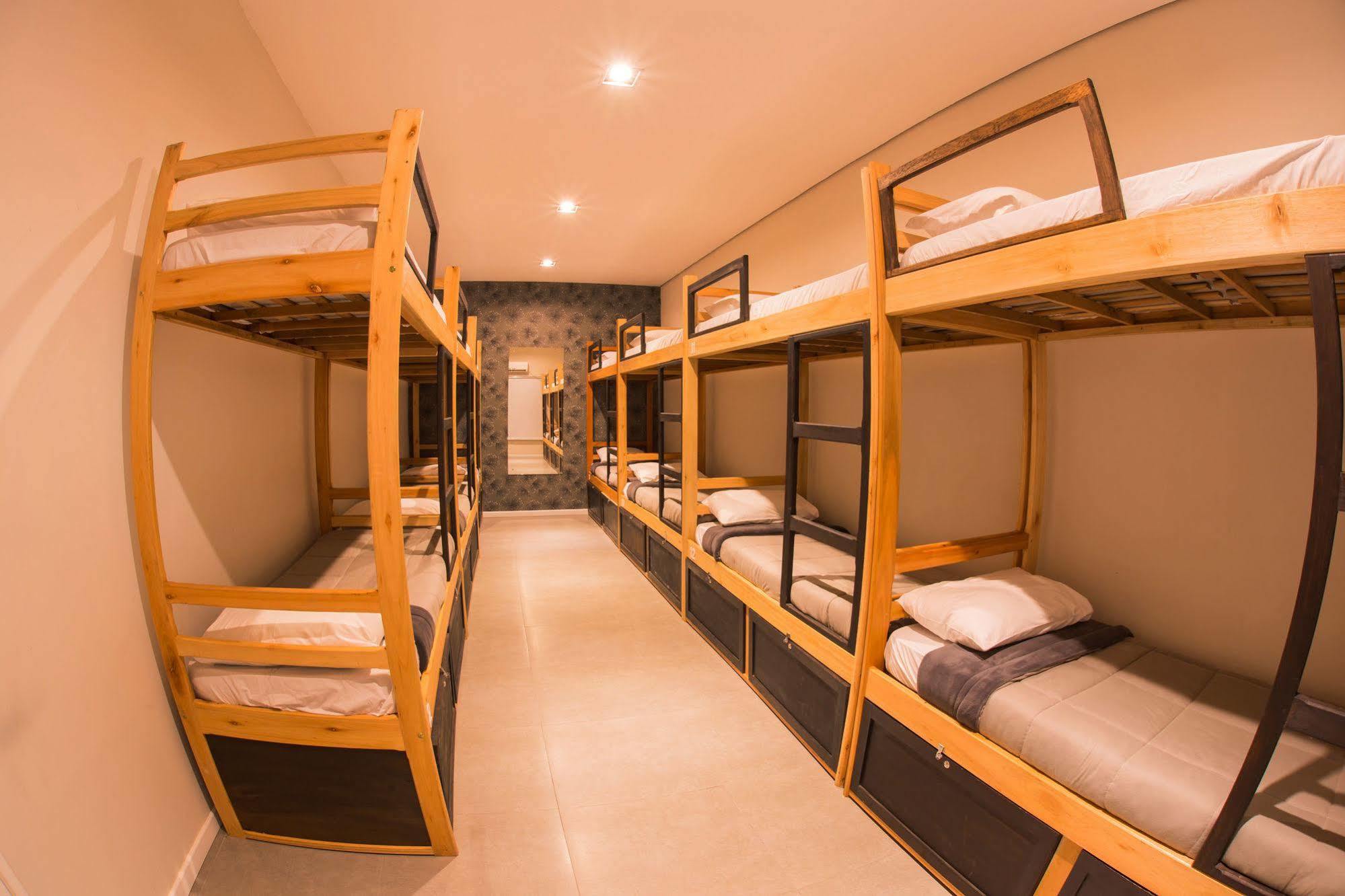 Hello Hostel Пелотас Экстерьер фото