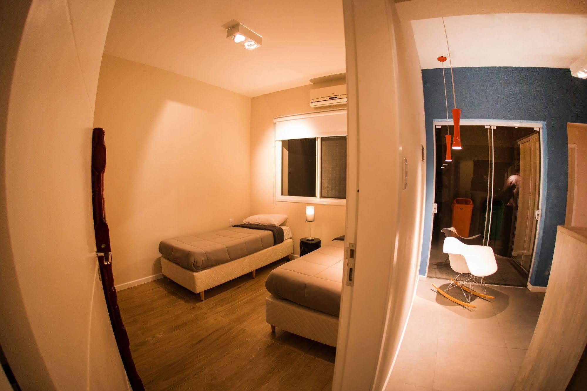 Hello Hostel Пелотас Экстерьер фото